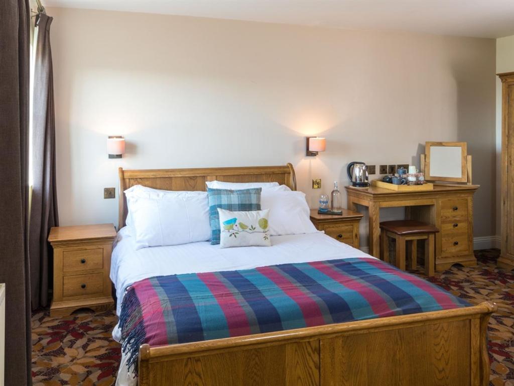 Three Horseshoes Inn Powerstock 部屋 写真
